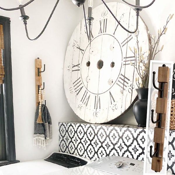 Vertical Swivel Wall Hook System