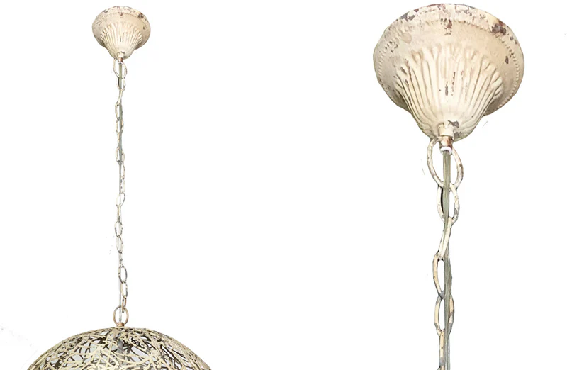 Metal Vine Pattern Pendant Lamp