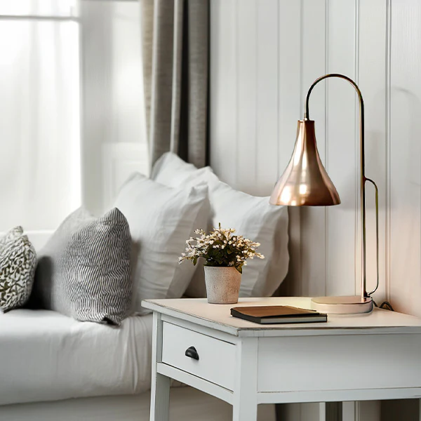 Iron Funnel Shade Table Lamp