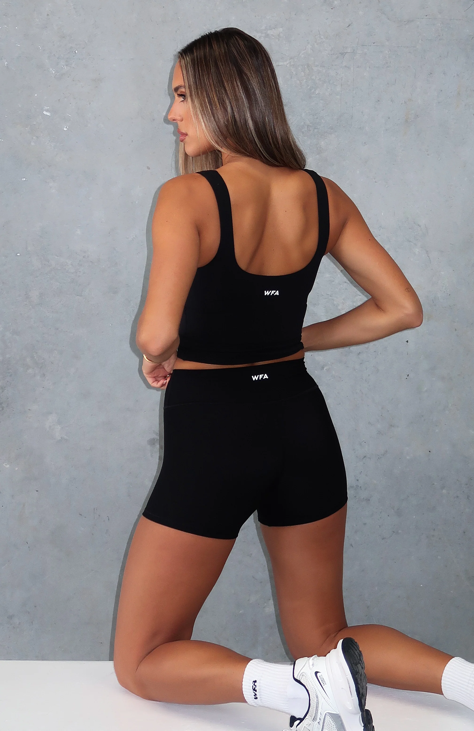 Shift Mid Rise Shorts 3.5