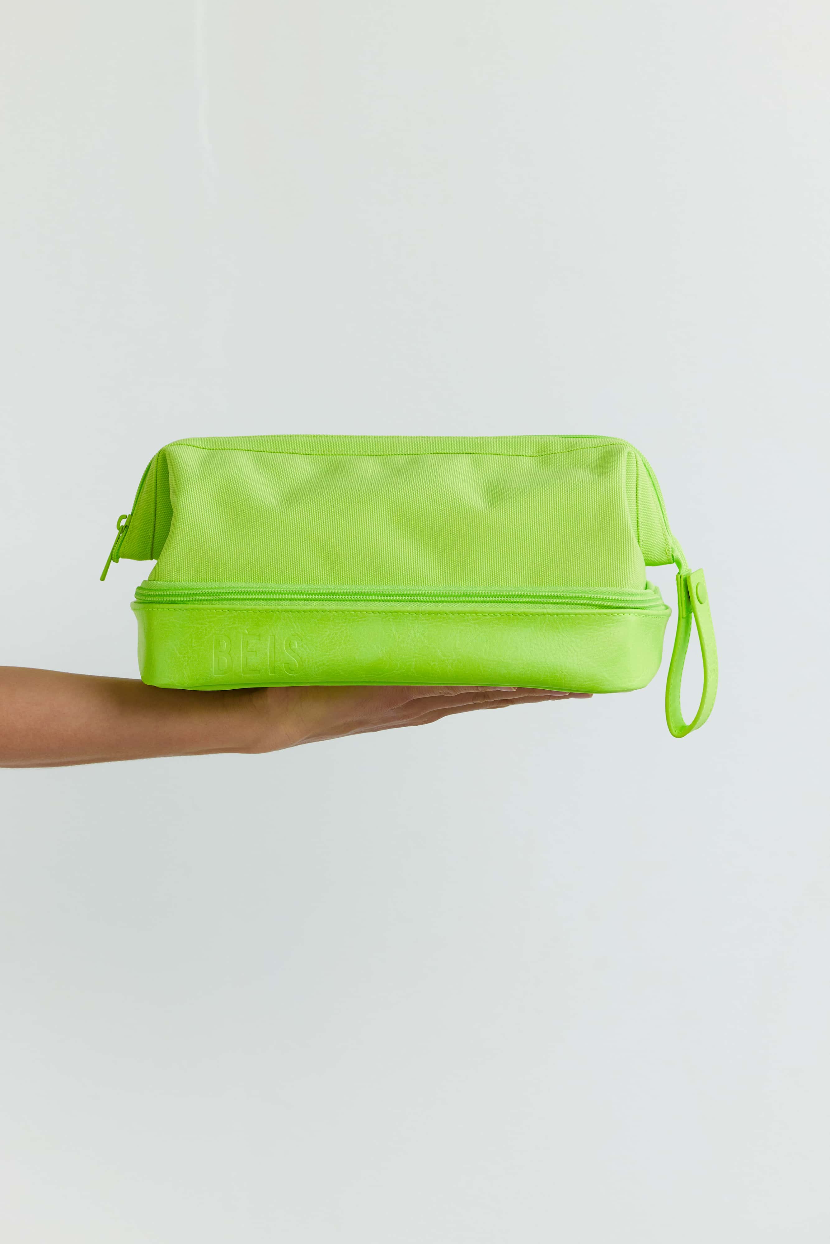 BEIS 'The Dopp Kit in Citron
