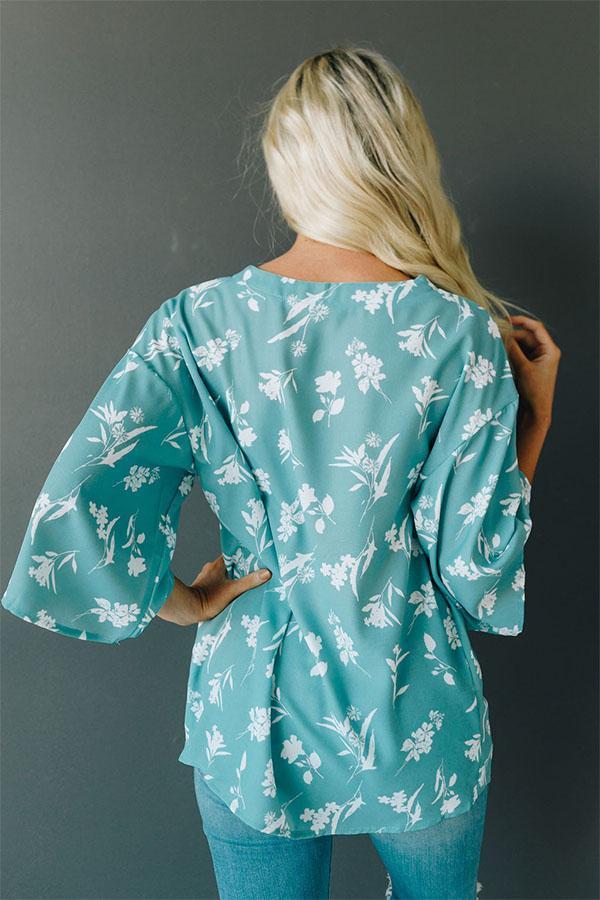 Hey Now, Floral Button Up Top