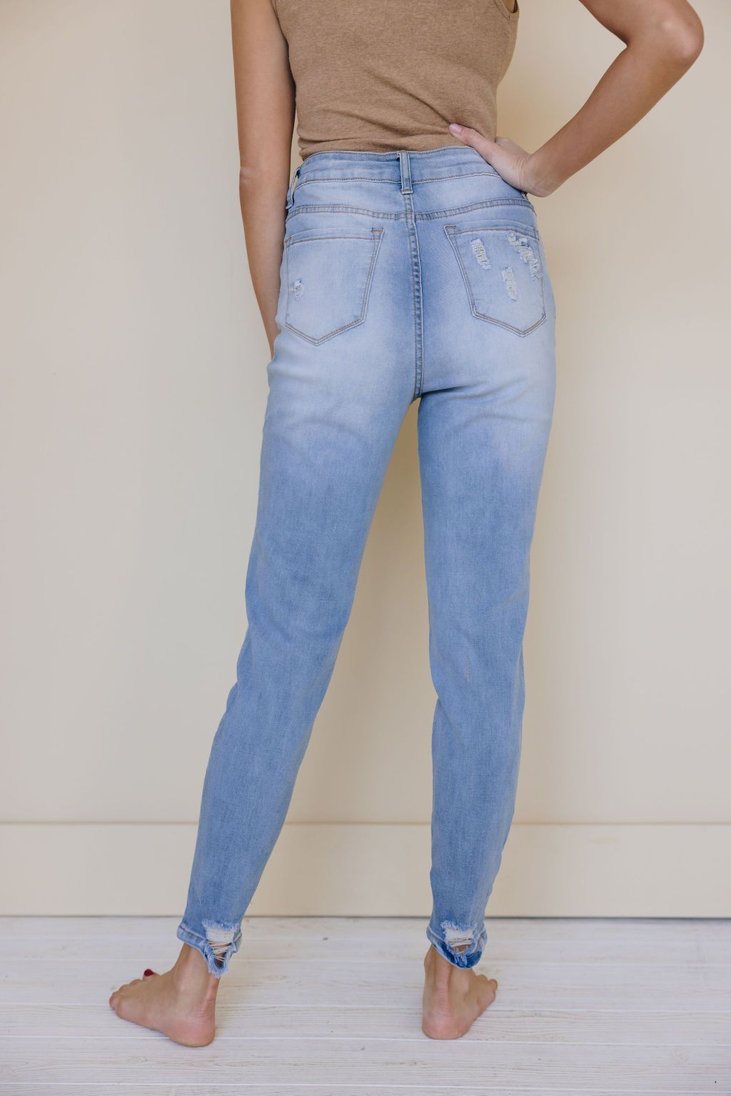 Feel Love Distressed Jeans