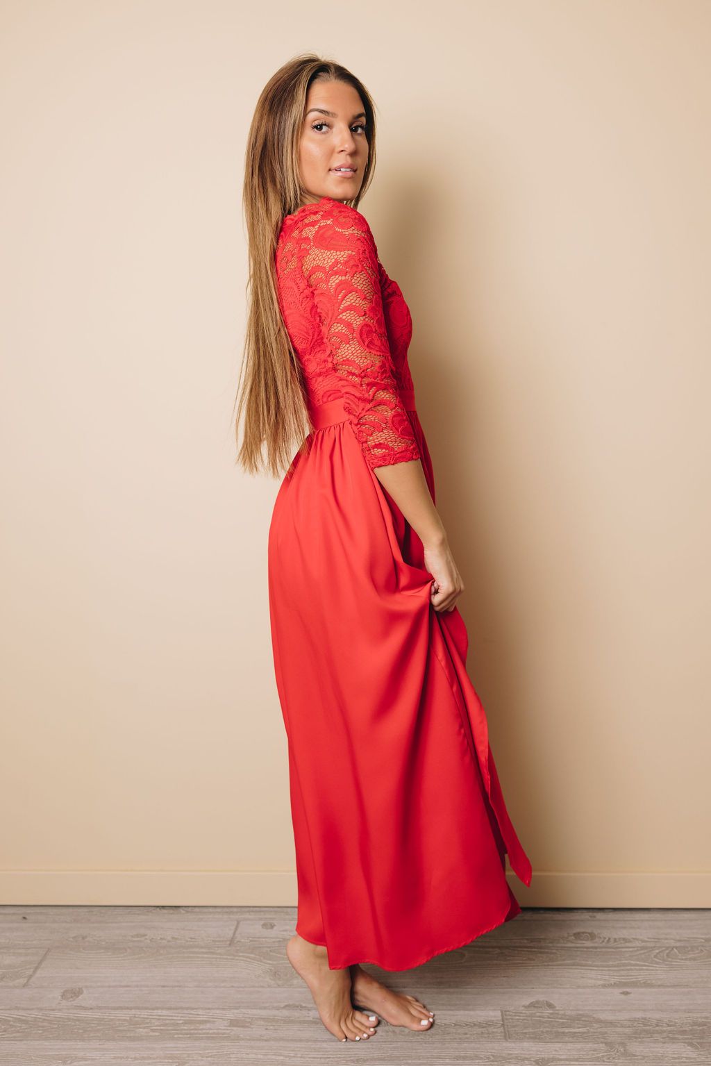 Della Off Shoulder Lace Dress