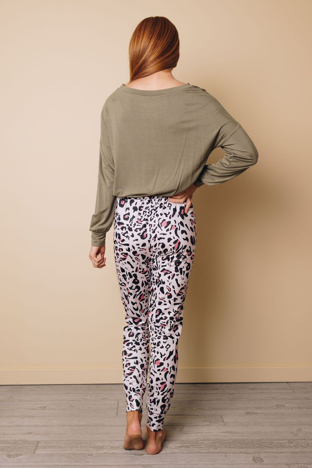 Let Me Lounge Leopard Set