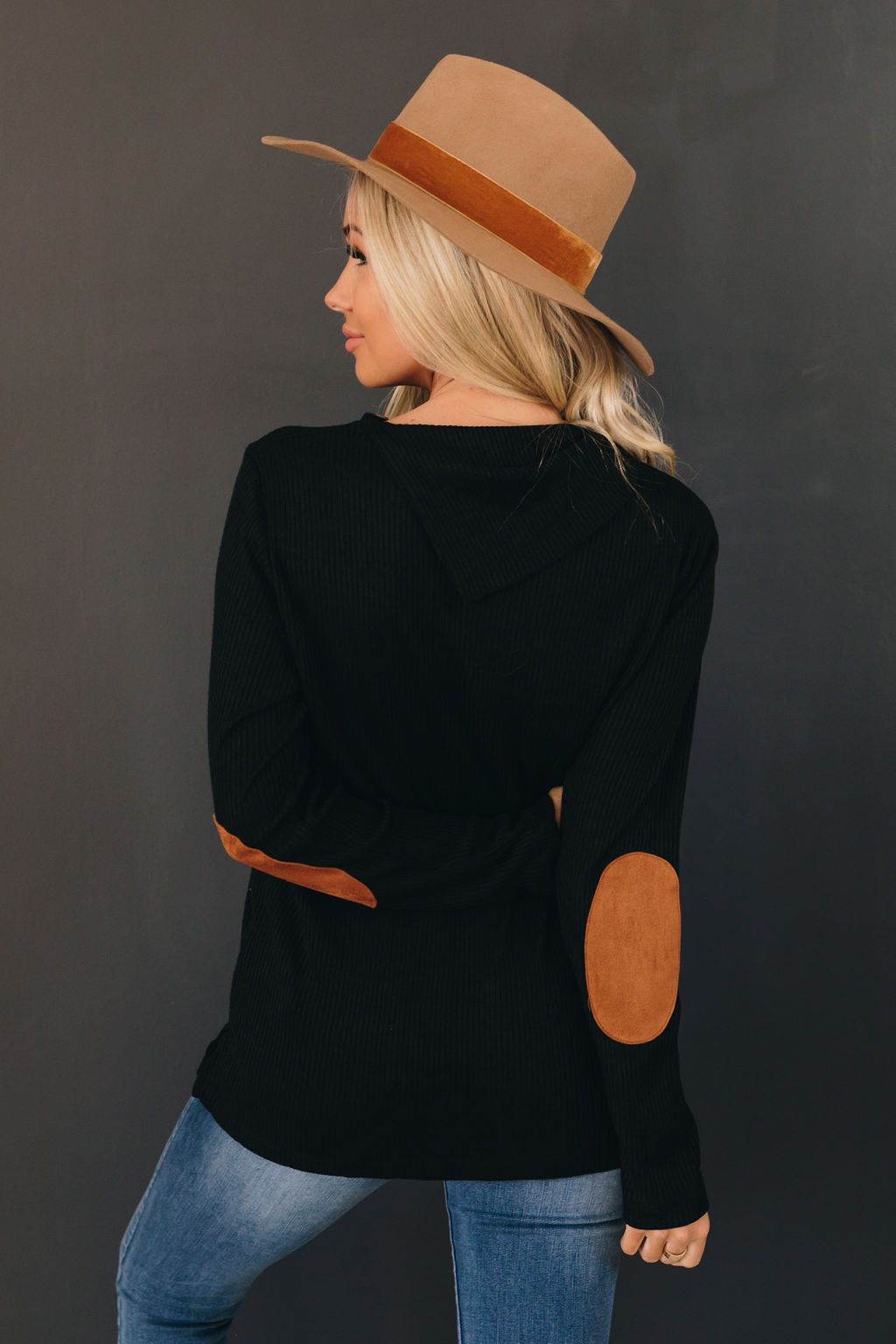 Abe Buttoned Knit Top