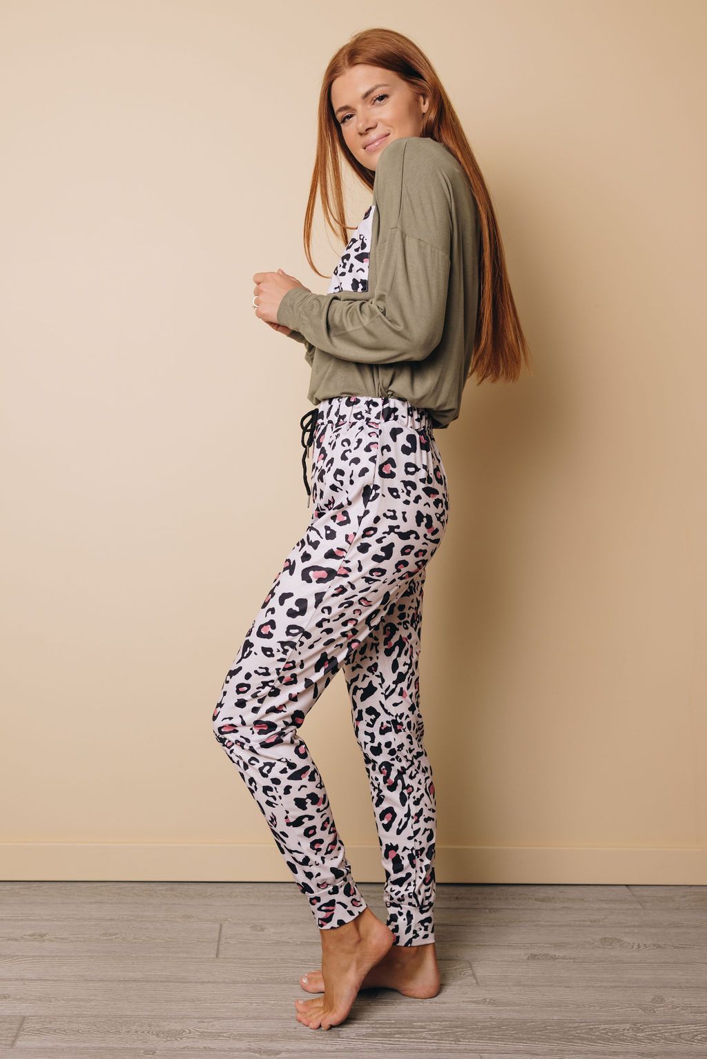 Let Me Lounge Leopard Set