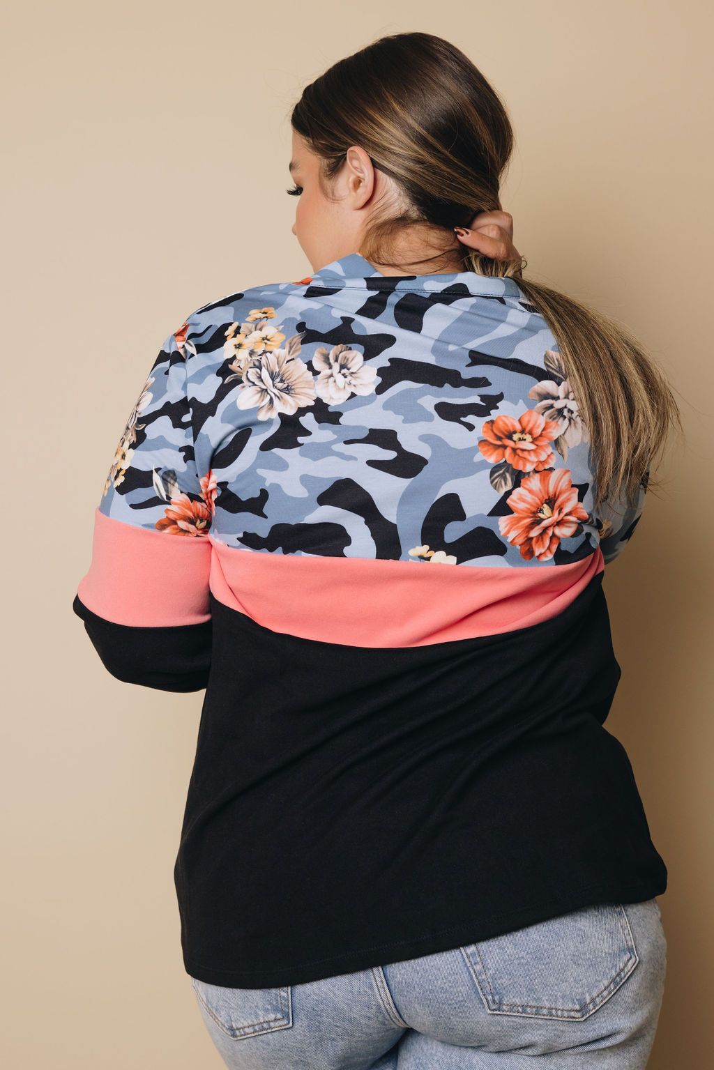 Plus Size - Camo Floral Sweatshirt