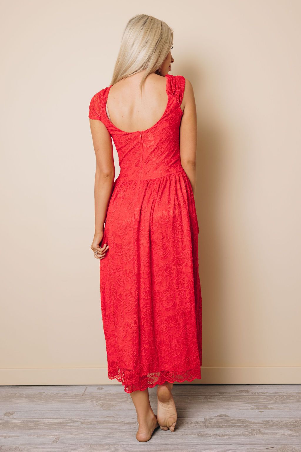 Caelynn Open Back Lace Dress