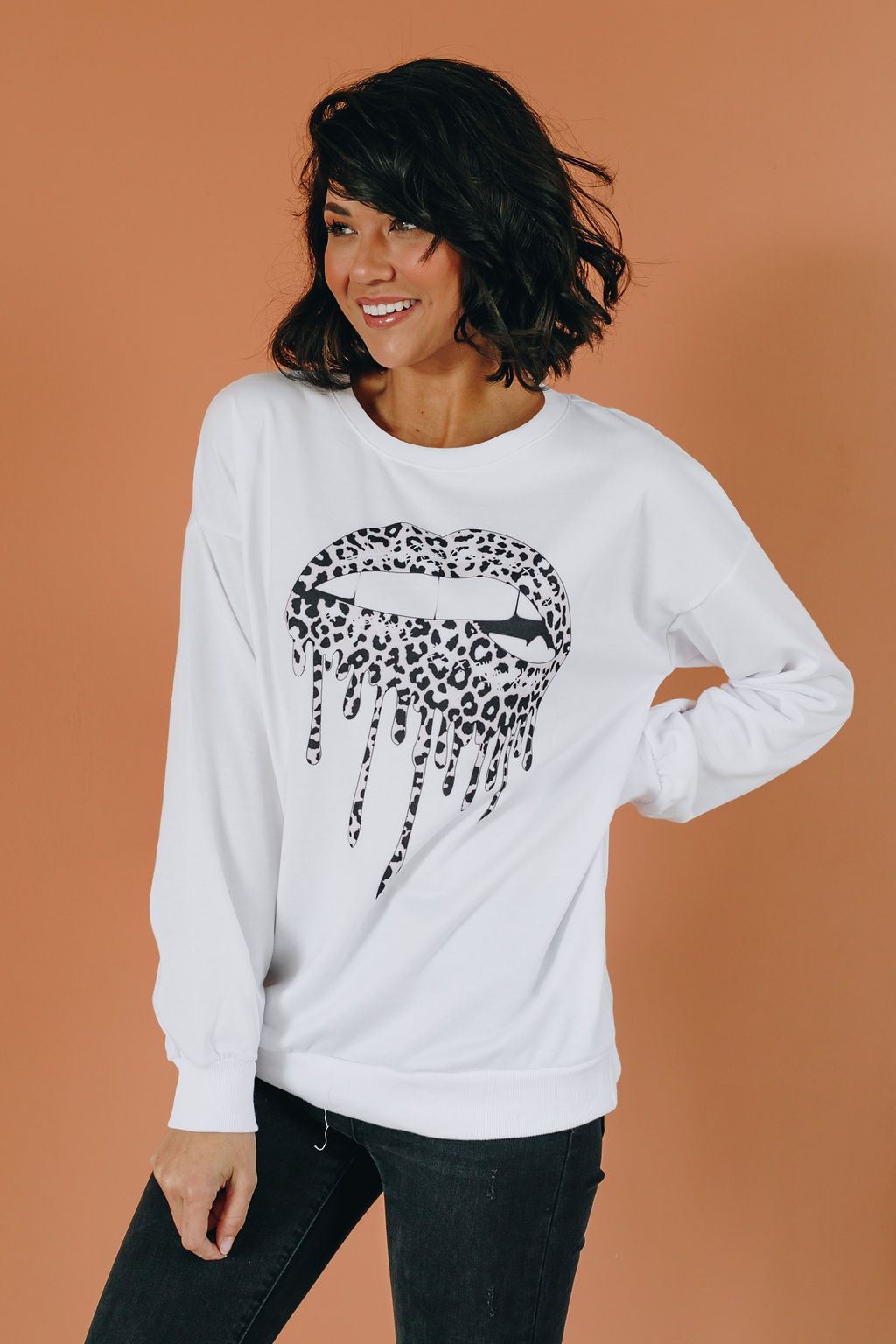 Drip Drop Lips Pullover