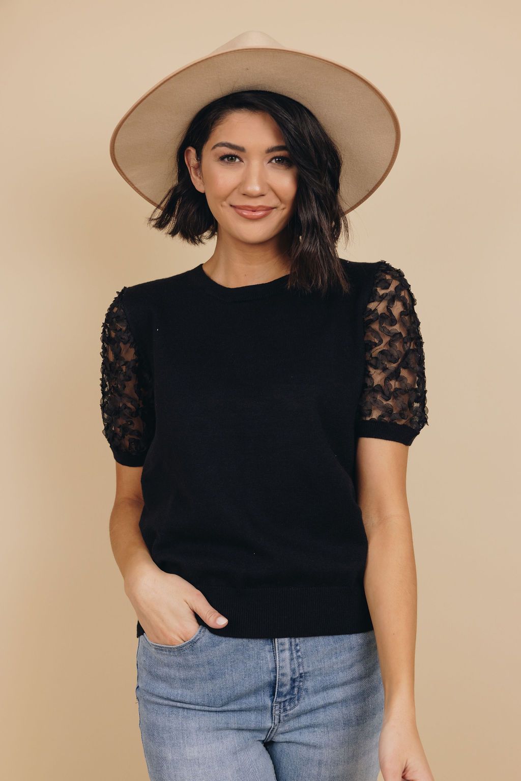 Daffne Sheer Sleeve Shirt