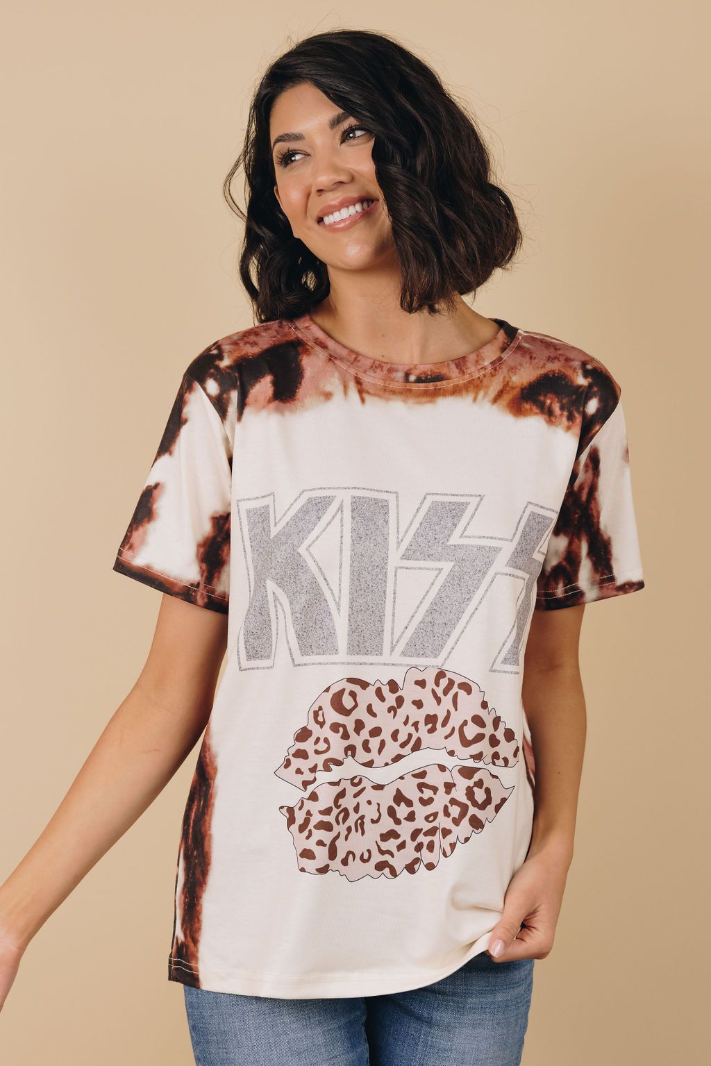 Leopard KISS Tee