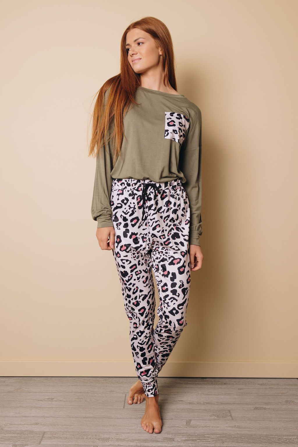 Let Me Lounge Leopard Set