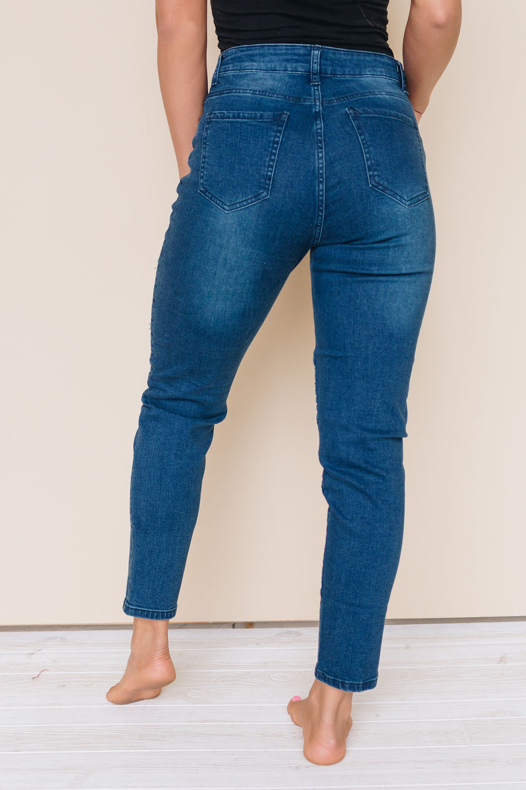 Evermore Distressed Jeans