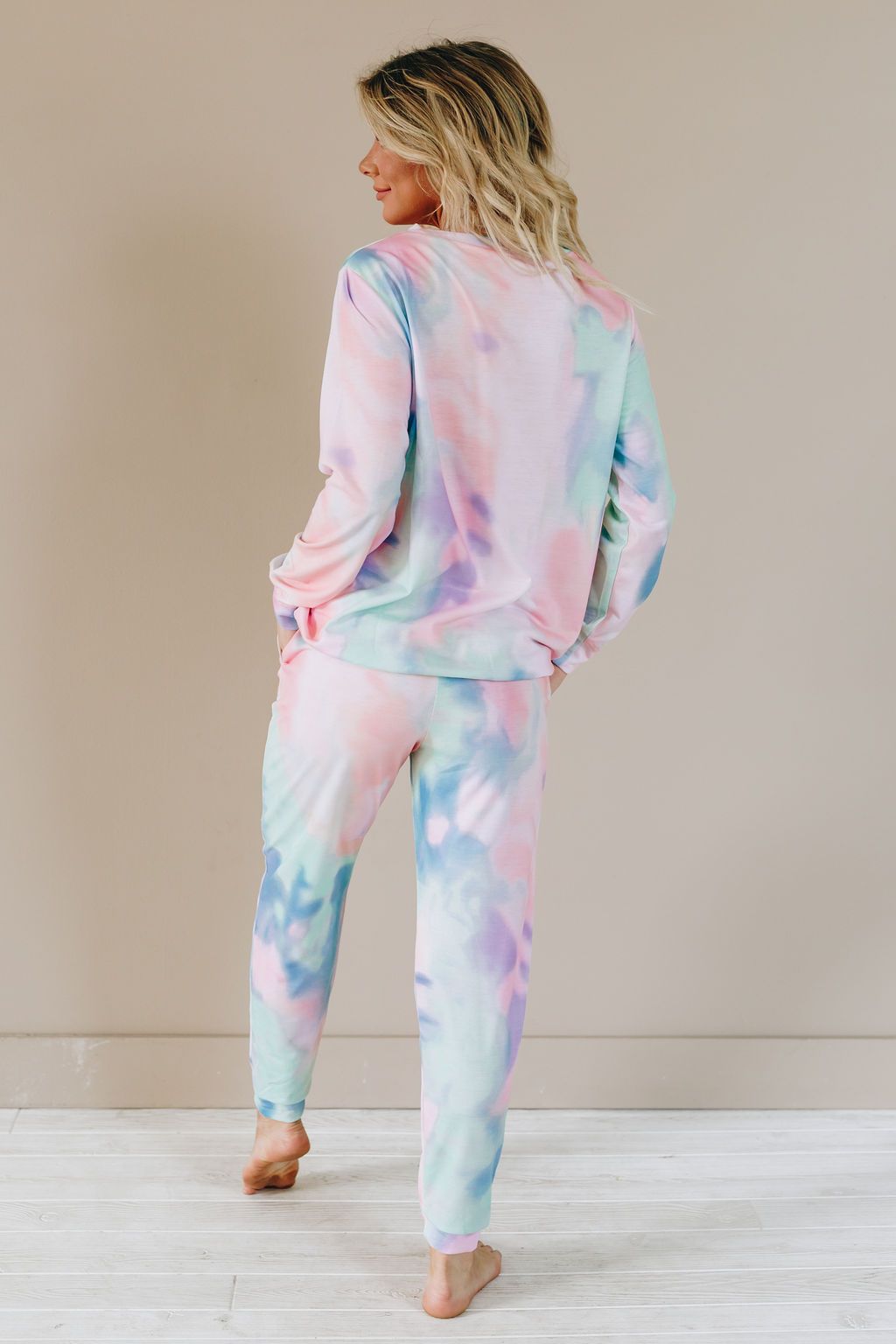 Up in the Clouds Lounge Set