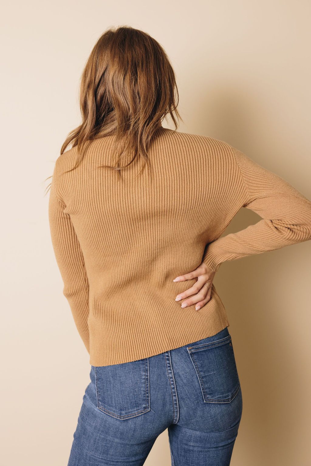 Amelia Buttoned Ribbed Top