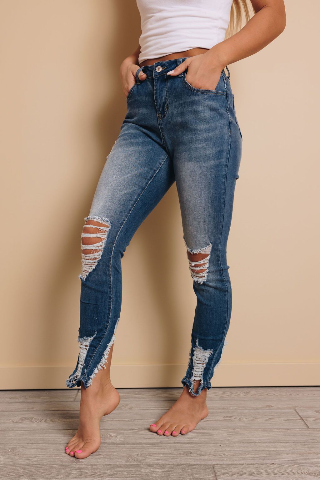 Cuba Distressed Jeans