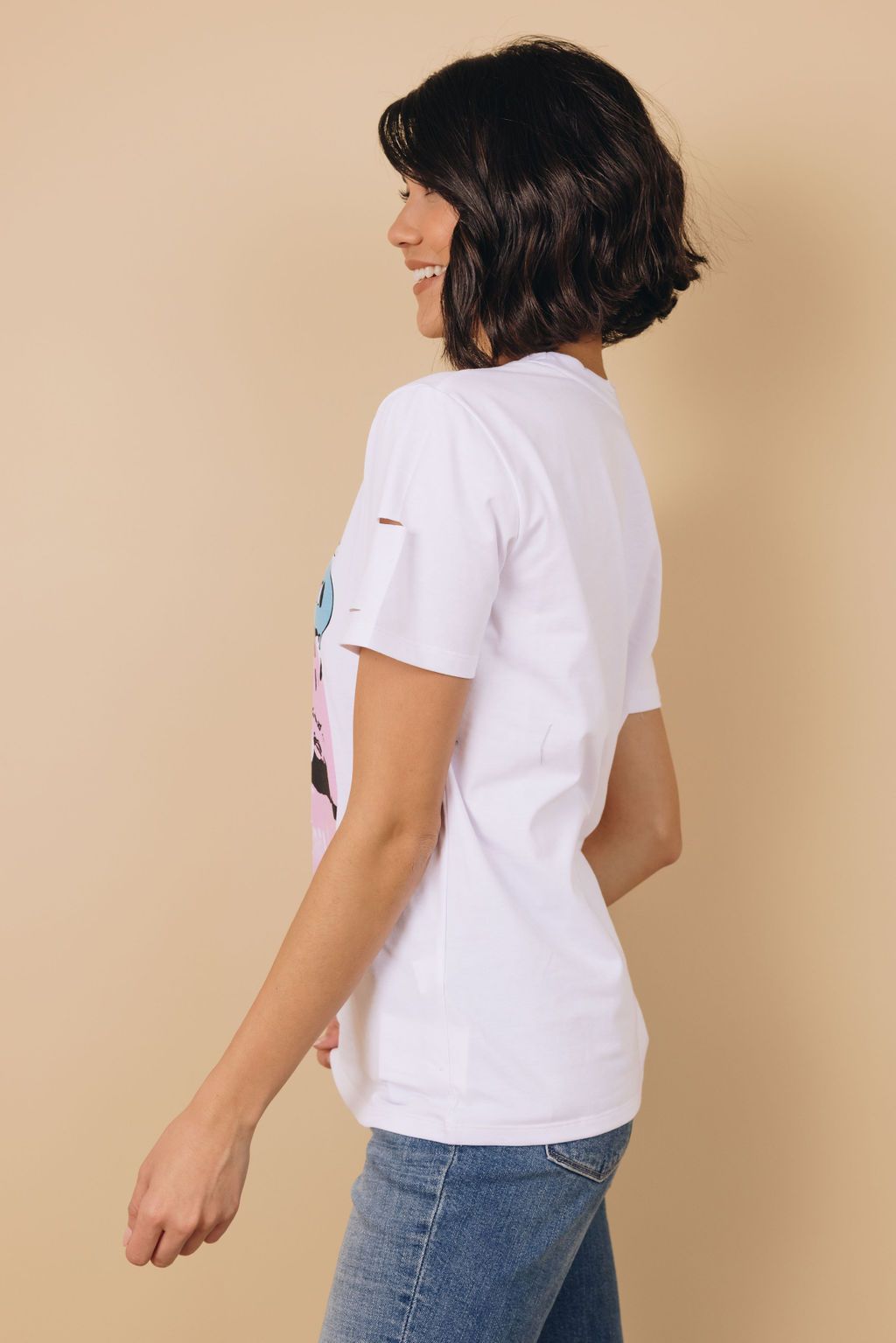 On Trend Printed Distressed Tee