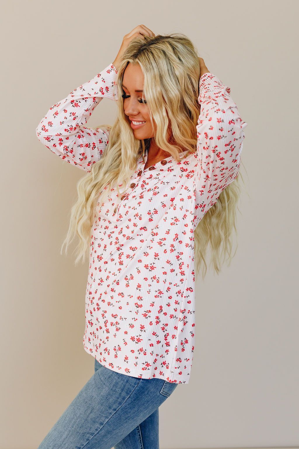 Dainty as a Daisy Long Sleeve Tee