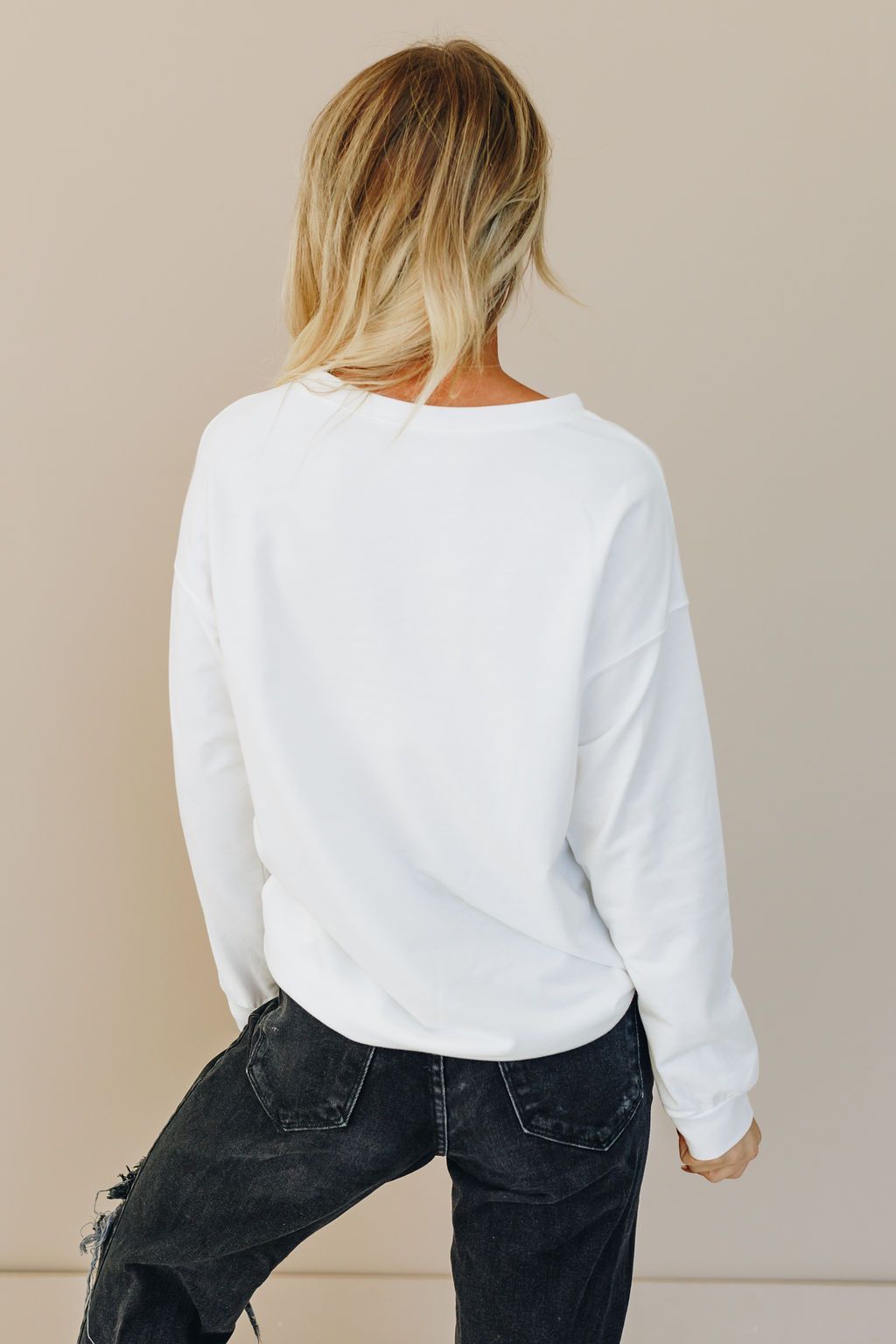 Wild Cat Lips Pullover