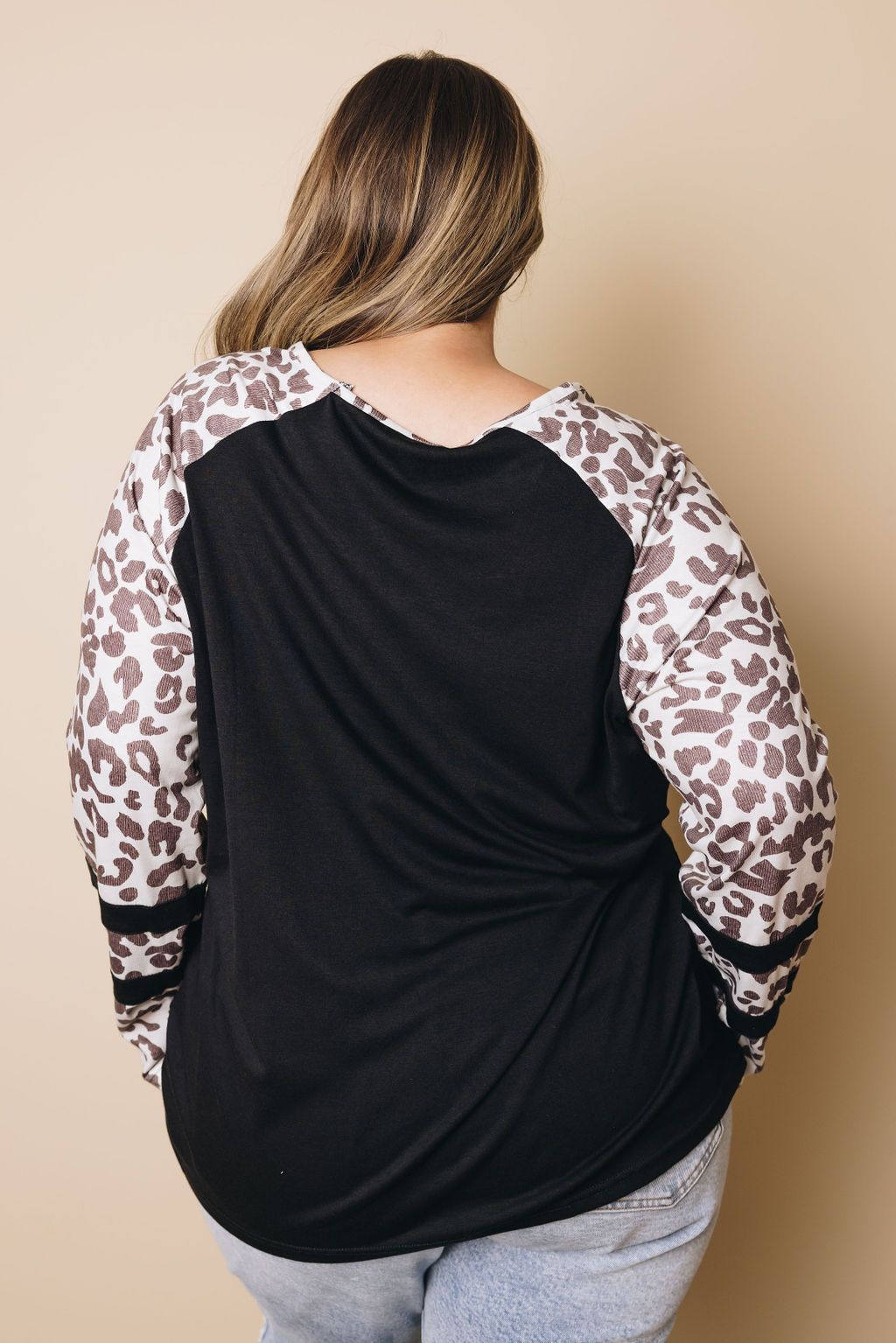 Plus Size - Petal Criss-Cross Leopard Top