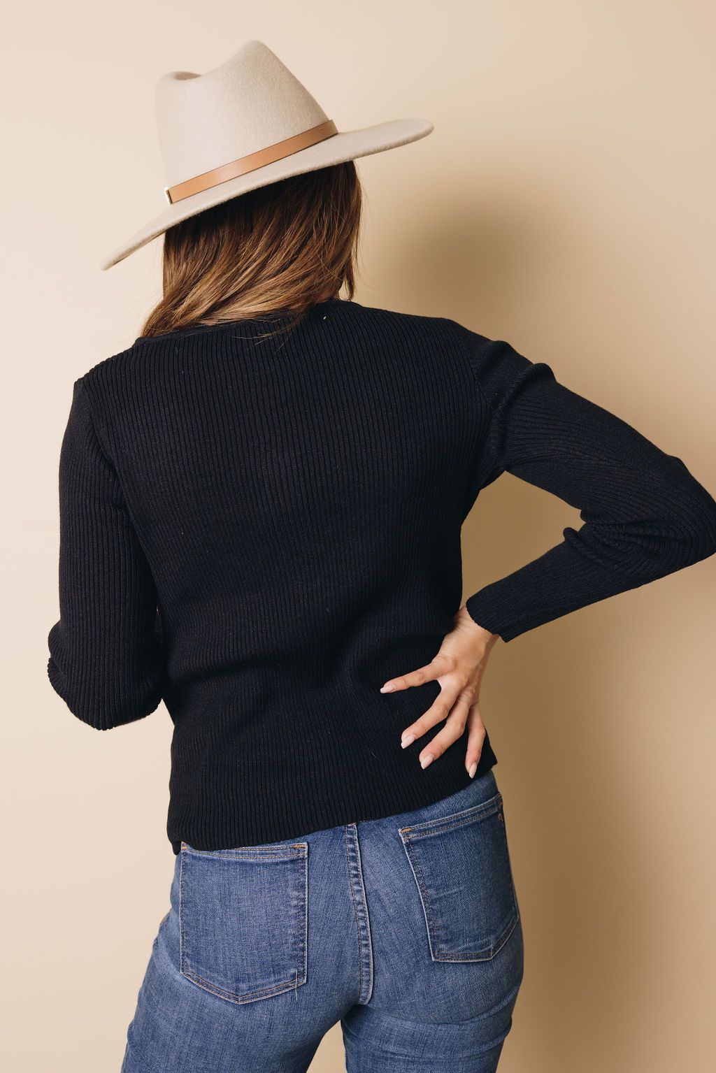 Amelia Buttoned Ribbed Top