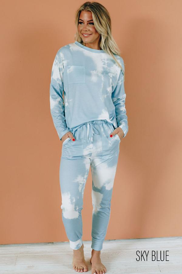 Dye Trying Tie Dye Lounge Set