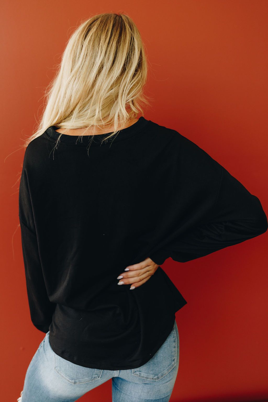 Small Wonders Knot Lightweight Sweatshirt