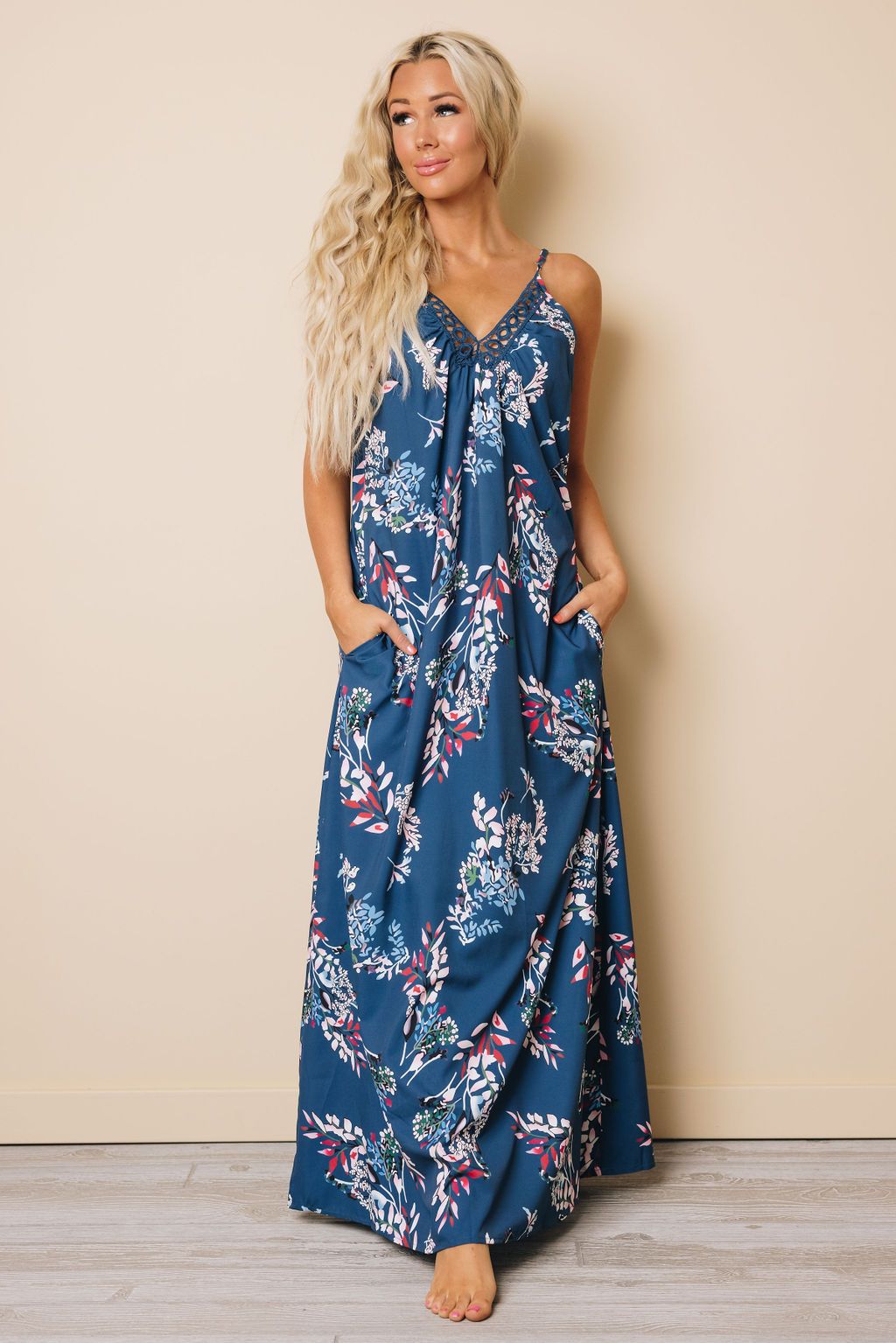 Luna Floral Pockets Maxi Dress