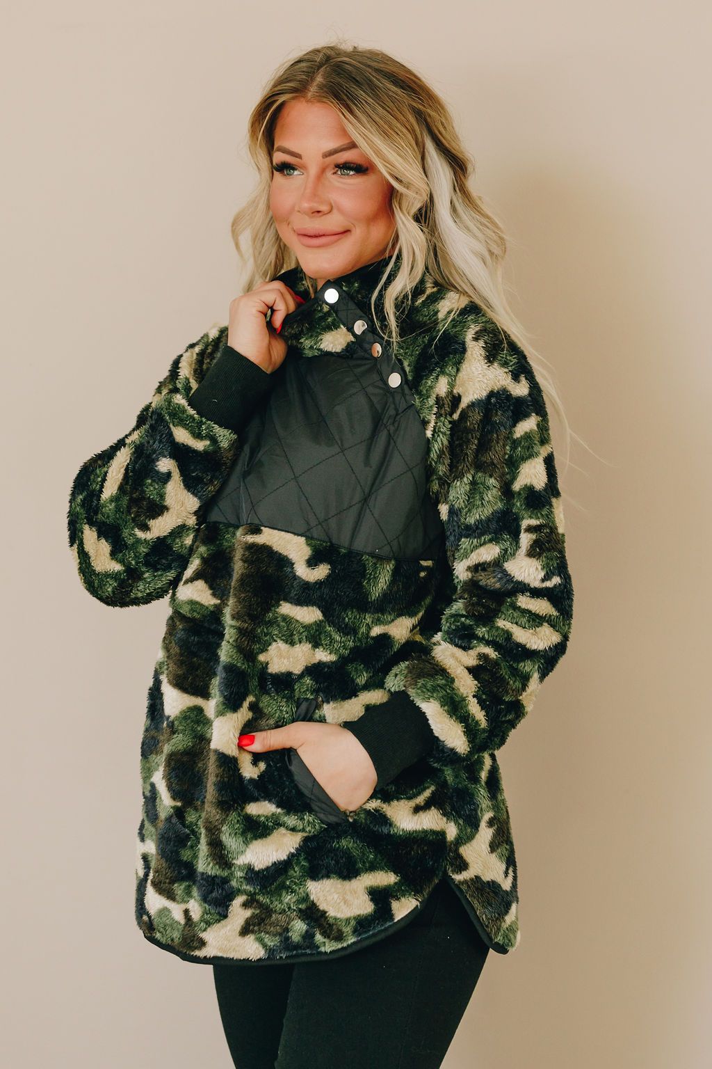 Get The Girl Camo Pullover