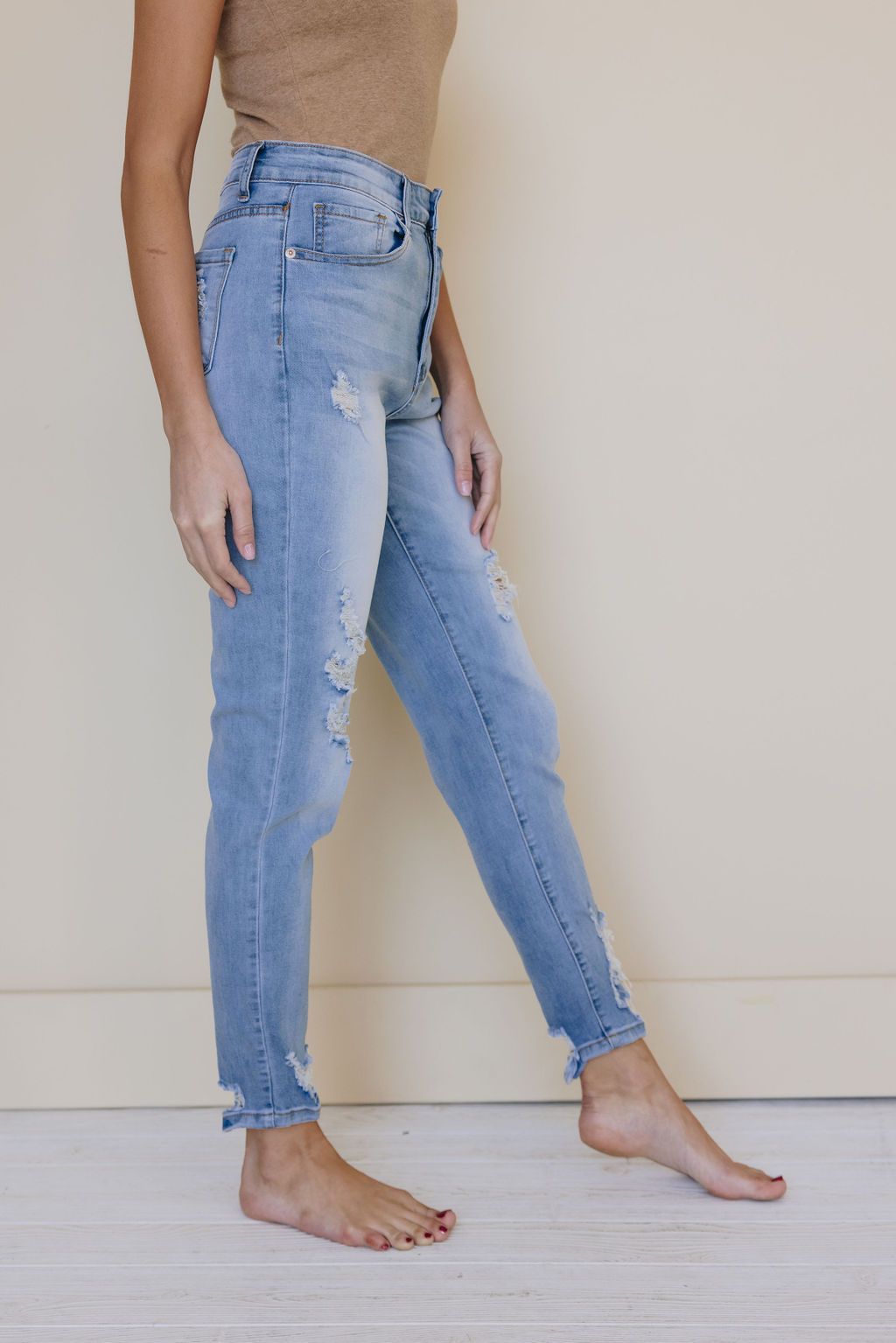 Feel Love Distressed Jeans