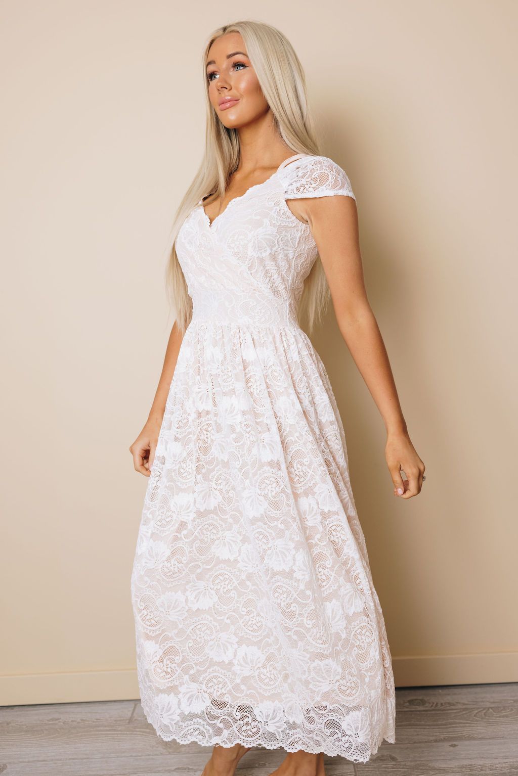 Caelynn Open Back Lace Dress