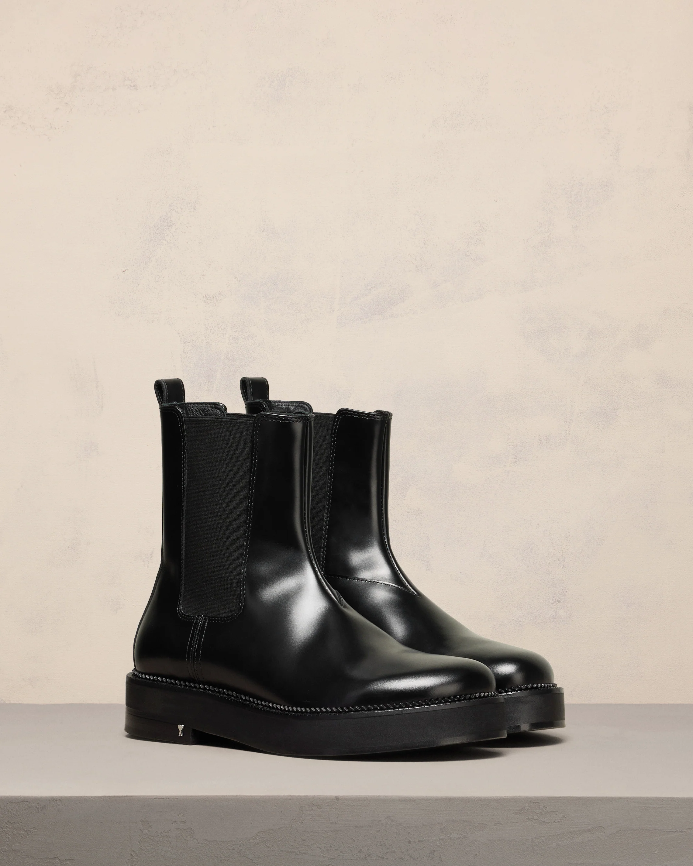 Anatomical Toe Chelsea Boots