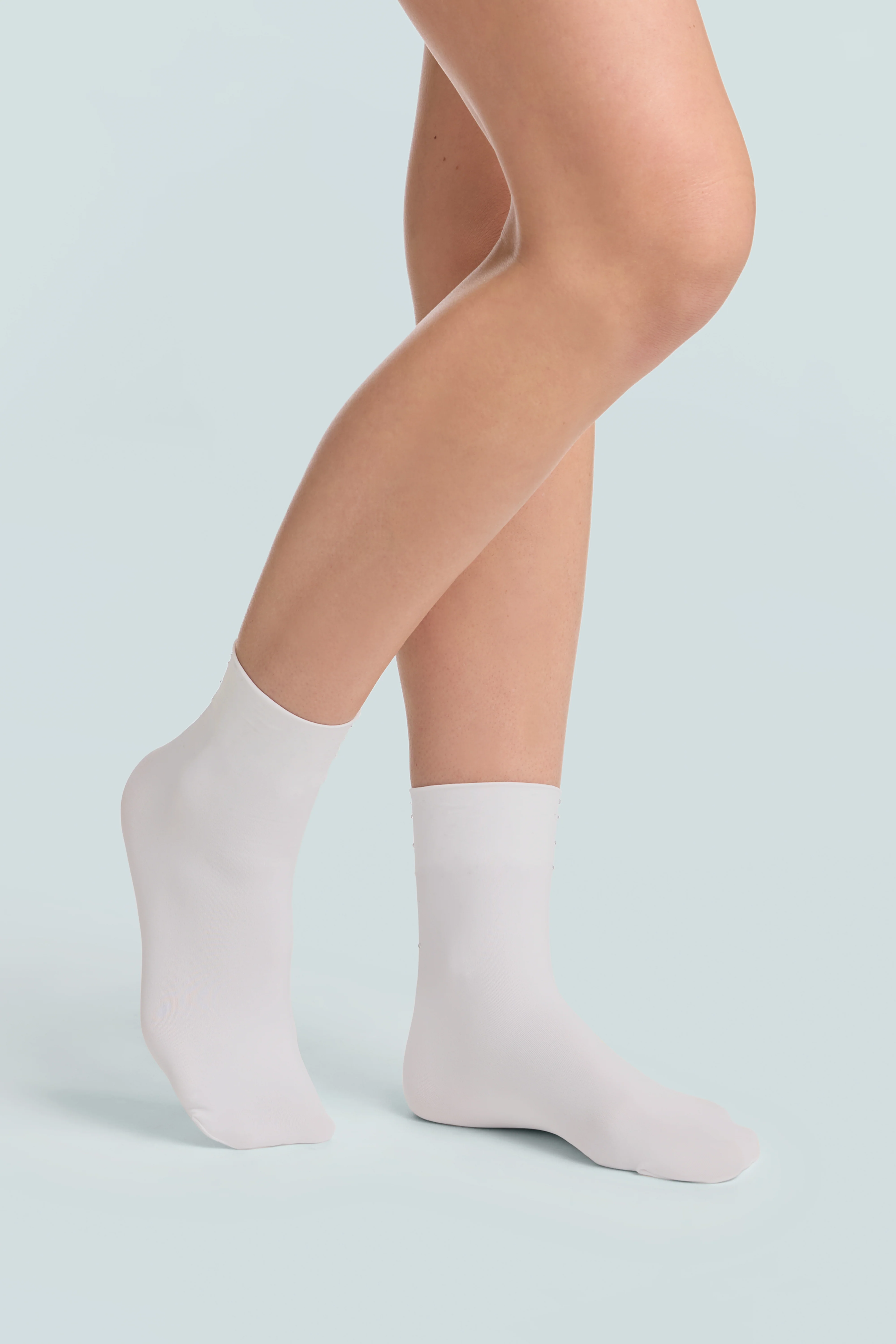 Ultimate Opaque Ankle Socks