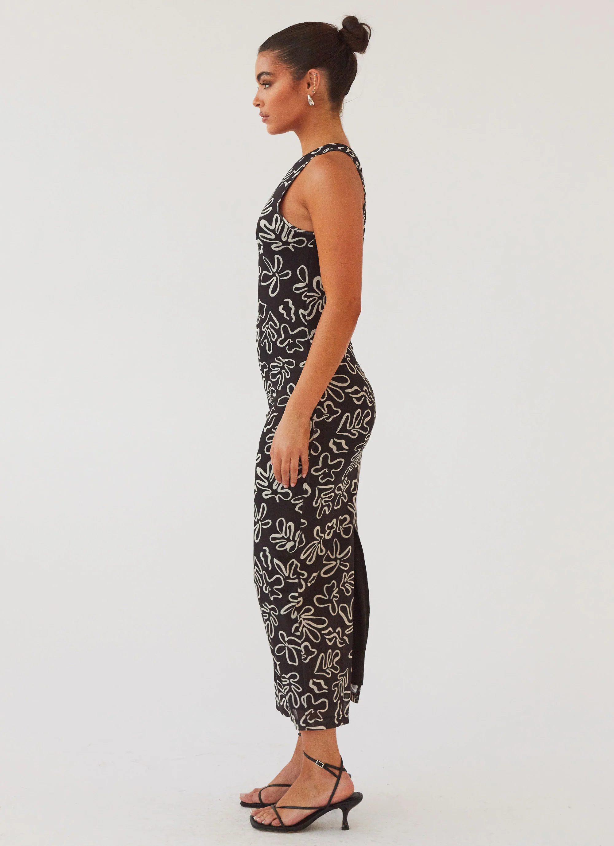 All Eyes On Me Maxi Dress - Petal Gloom