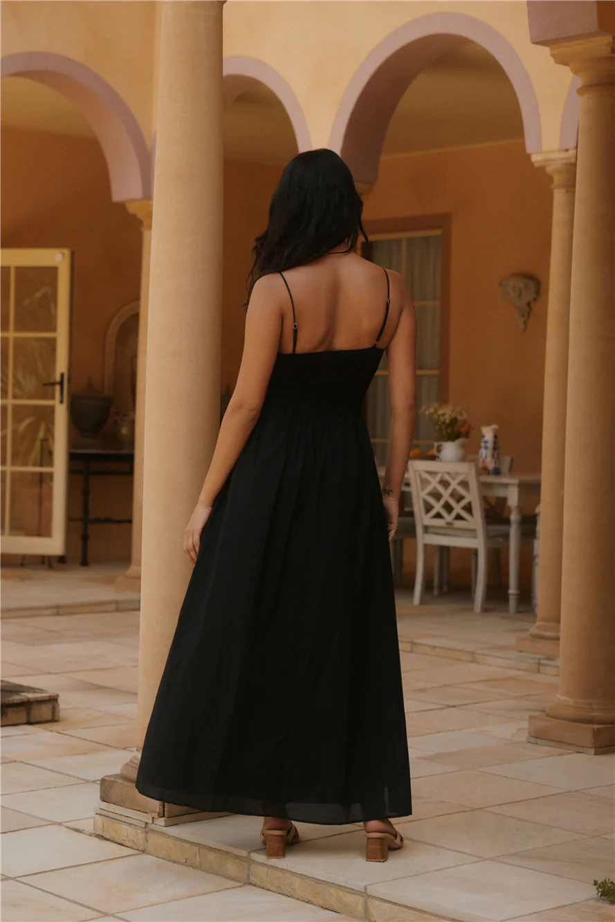 Whispering Willow Maxi Dress Black