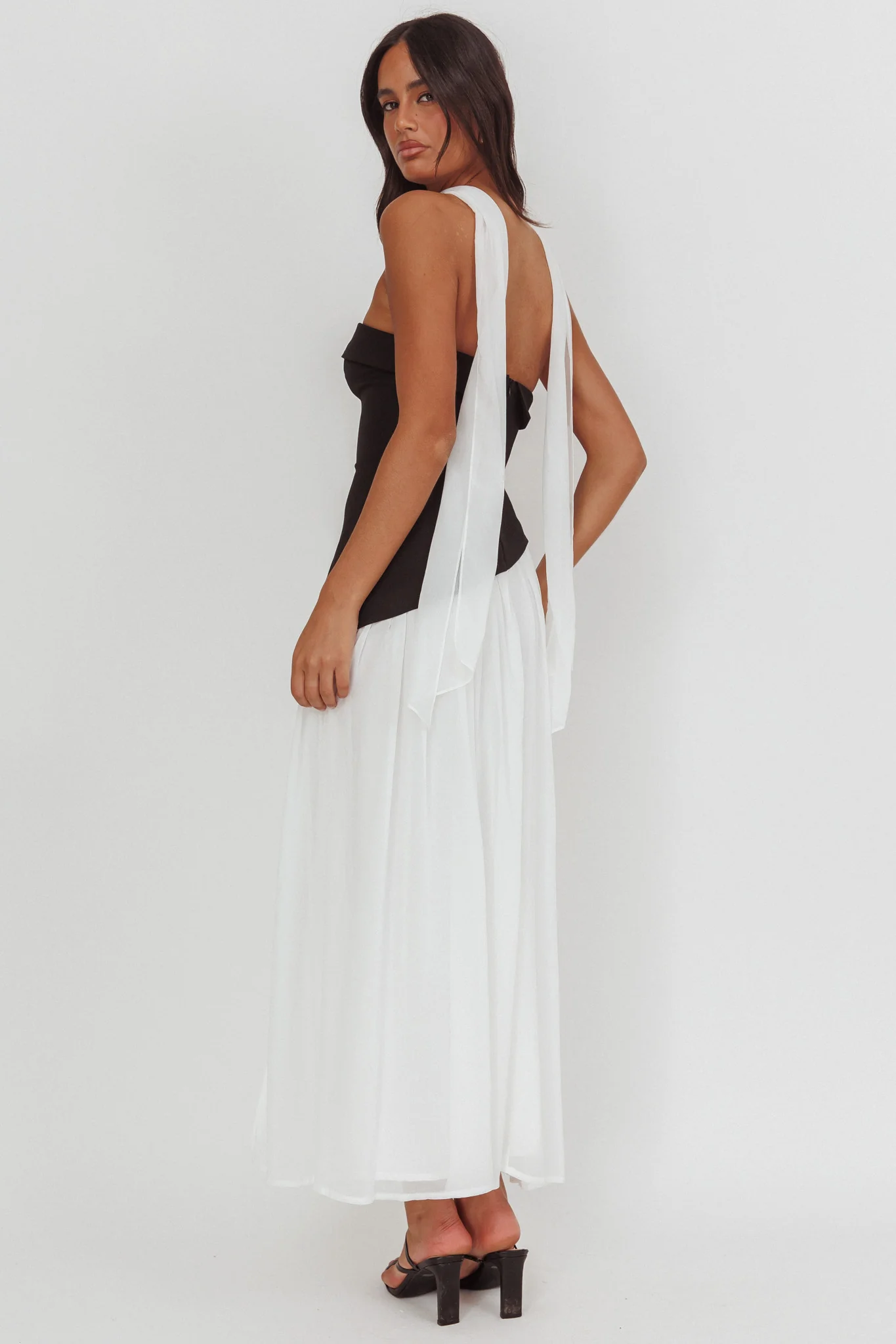Mariabella Contrast Bodice Maxi Dress Black/White