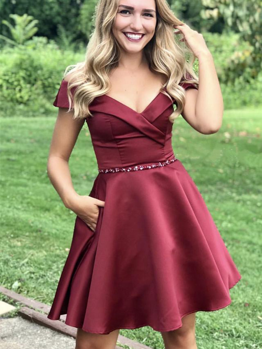 Unthony - Cute Off Shoulder Burgundy Satin Short Prom Dresses with Beading Belt