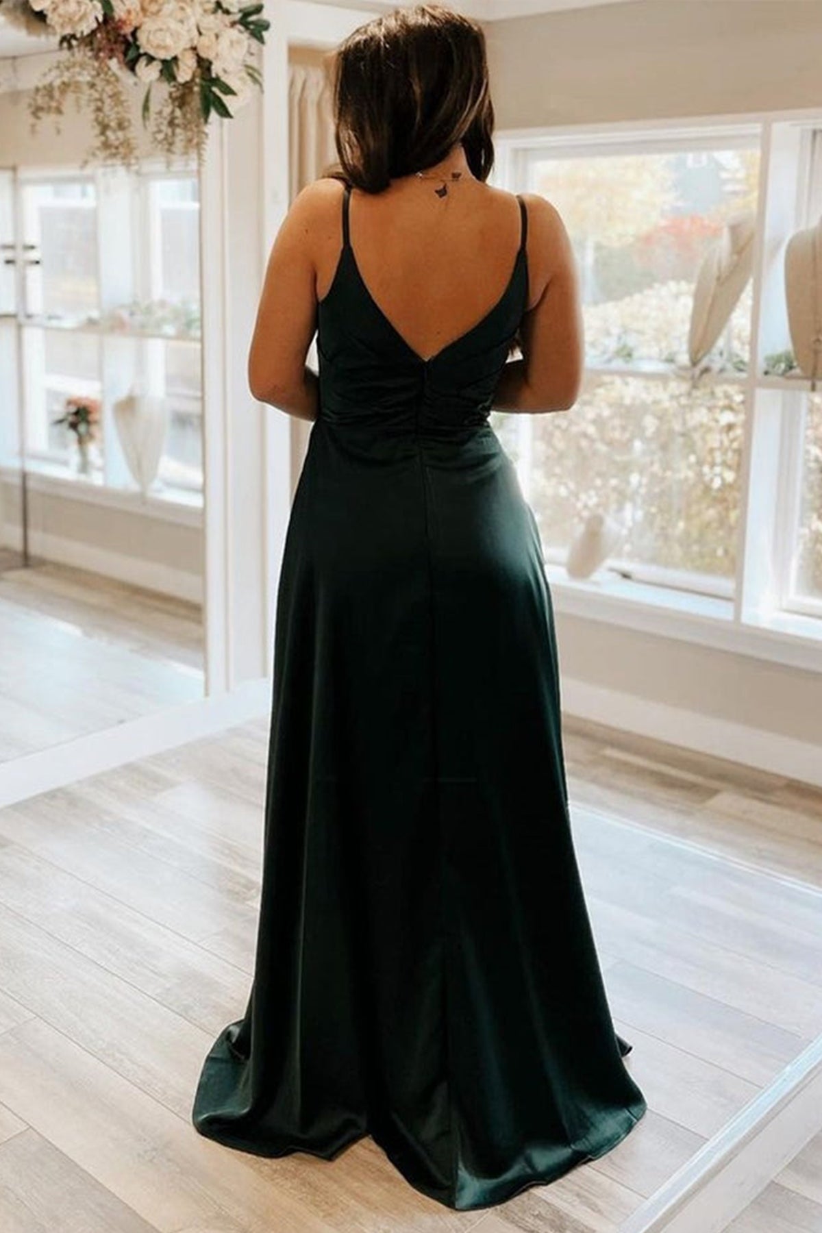 Unthony - Simple A Line V Neck Dark Green Satin Long Prom Dress with High Slit