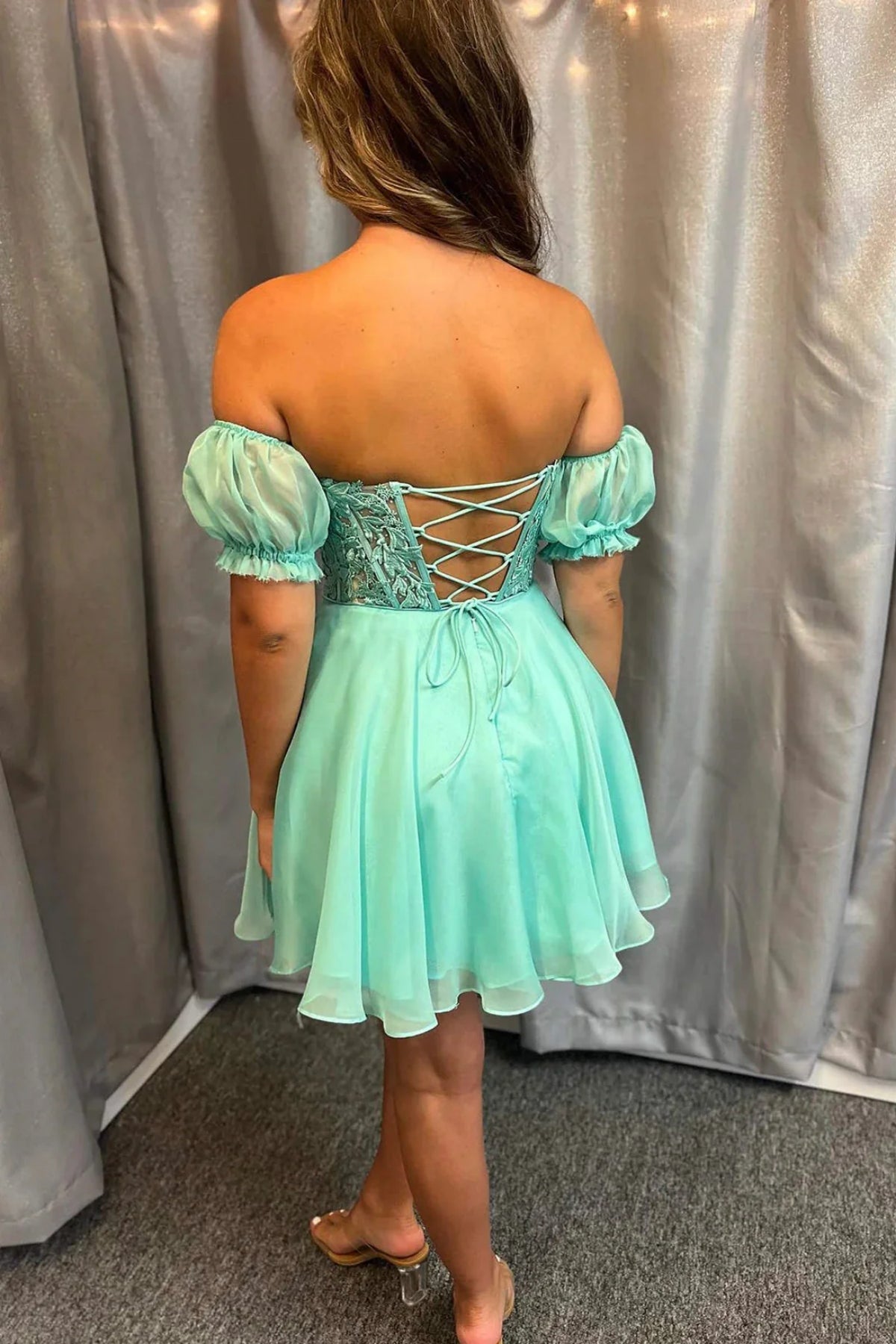 Unthony - Off Shoulder Mint Green Lace Short Prom Dress