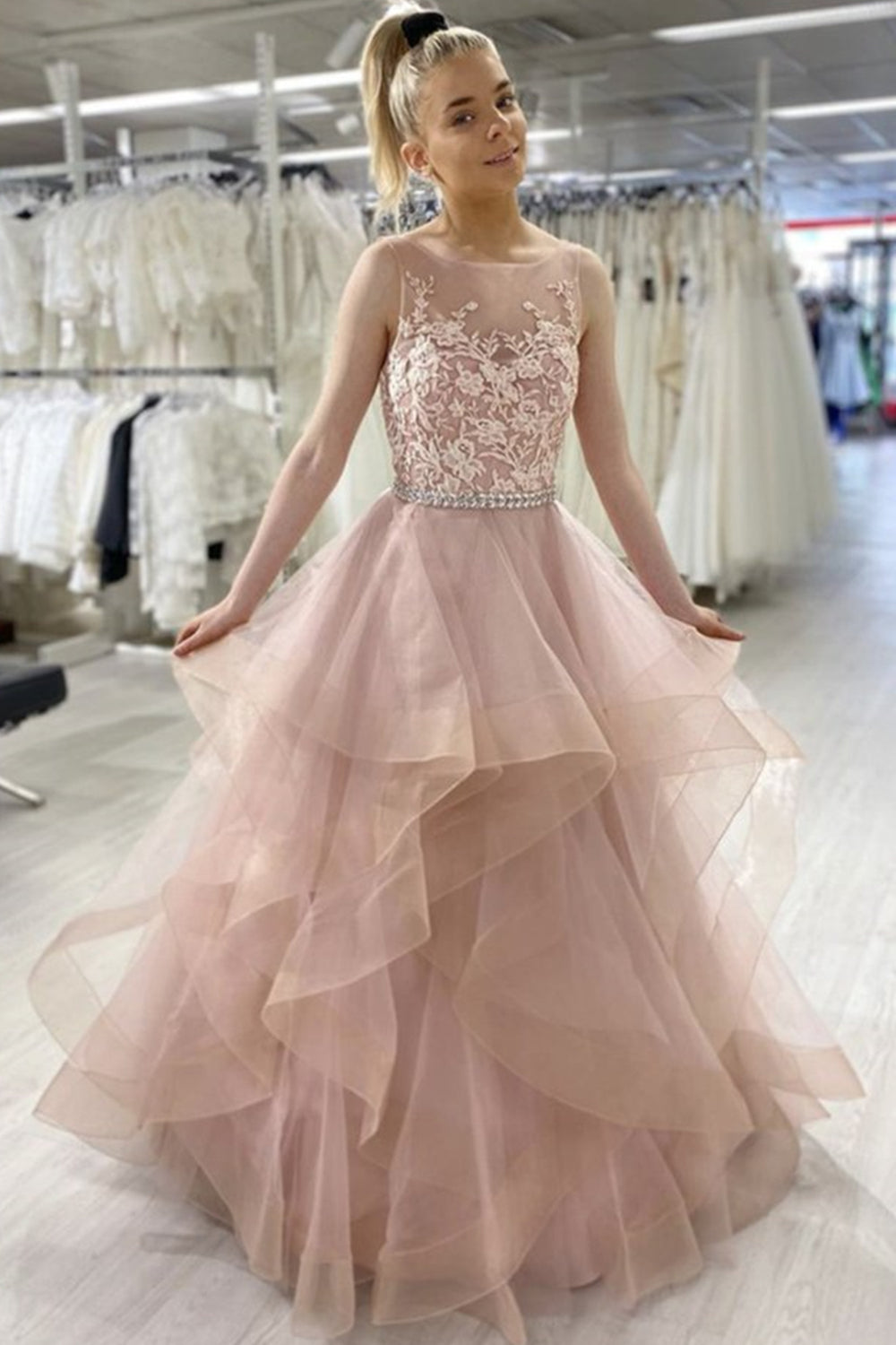 Unthony - Open Back Fluffy Pink Lace Long Prom Dress
