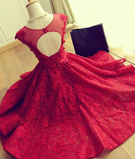 Unthony - Cute Round Neck Red Lace Short Prom Dresses