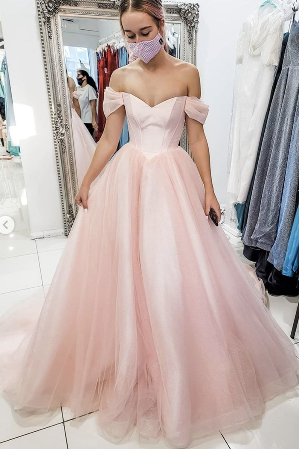 Unthony - Off Shoulder Pink Tulle Long Prom Dress