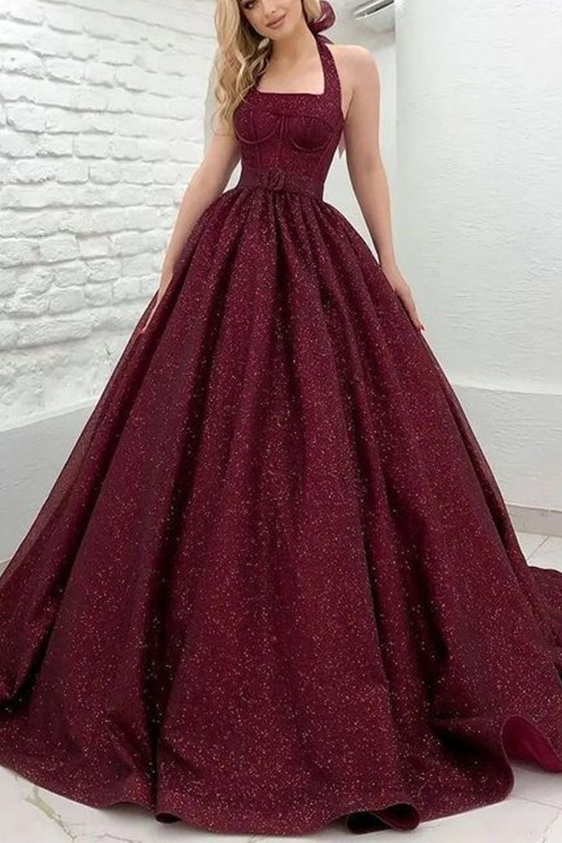 Unthony - Shiny Halter Open Back Burgundy Prom Dresses Long