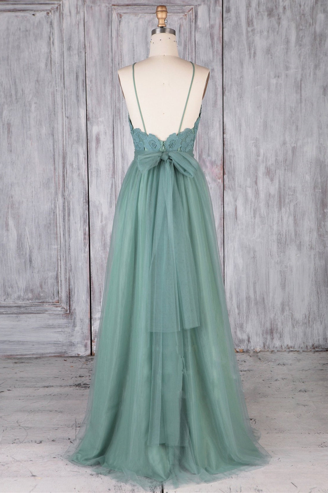 Unthony - A Line Backless Lace Green Long Prom Dresses