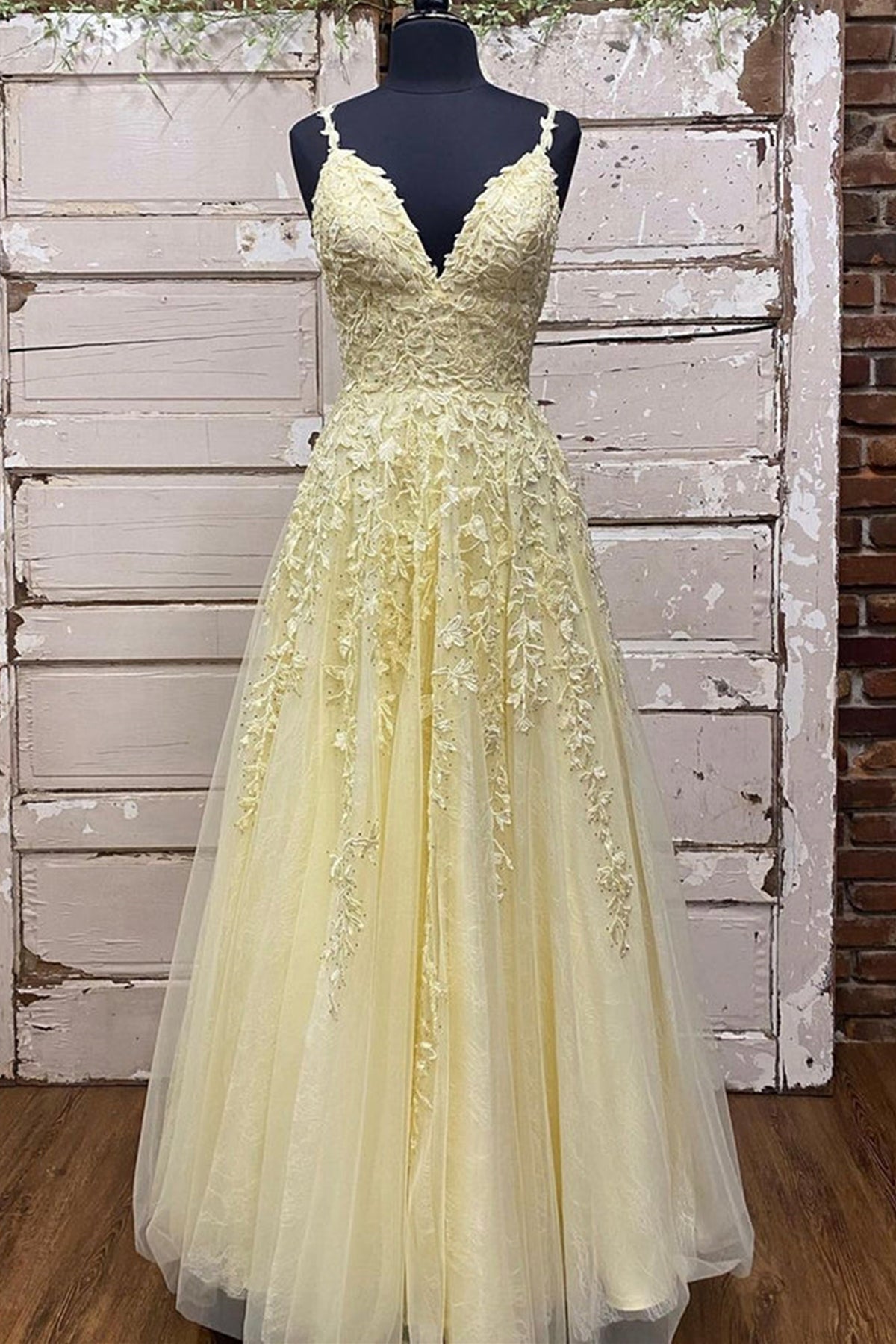 Unthony - A Line V Neck Beaded Yellow Lace Tulle Long Prom Dress