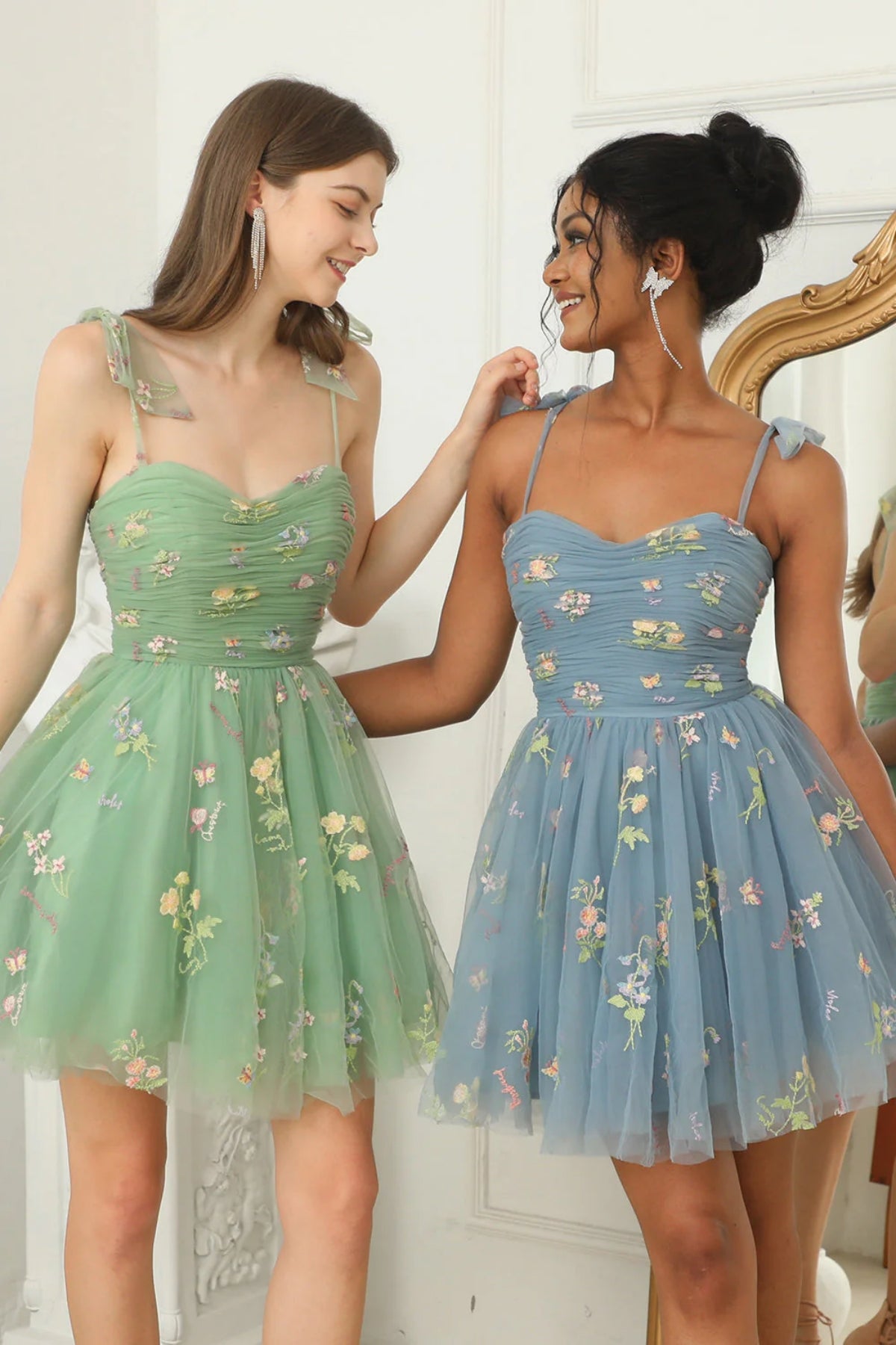 Unthony - Princess Green/Blue/Pink Short Prom Dress with 3D Flowers