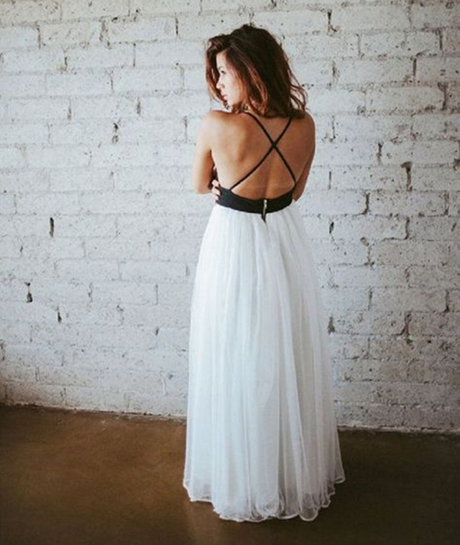 Unthony - Simple V Neck White Chiffon Backless Black Top Long Prom Dresses