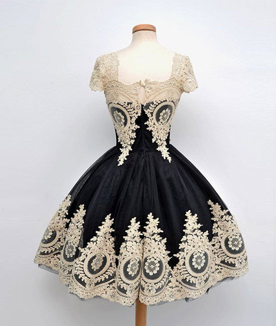 Unthony - Cute Lace Applique Black Short Prom Dresses