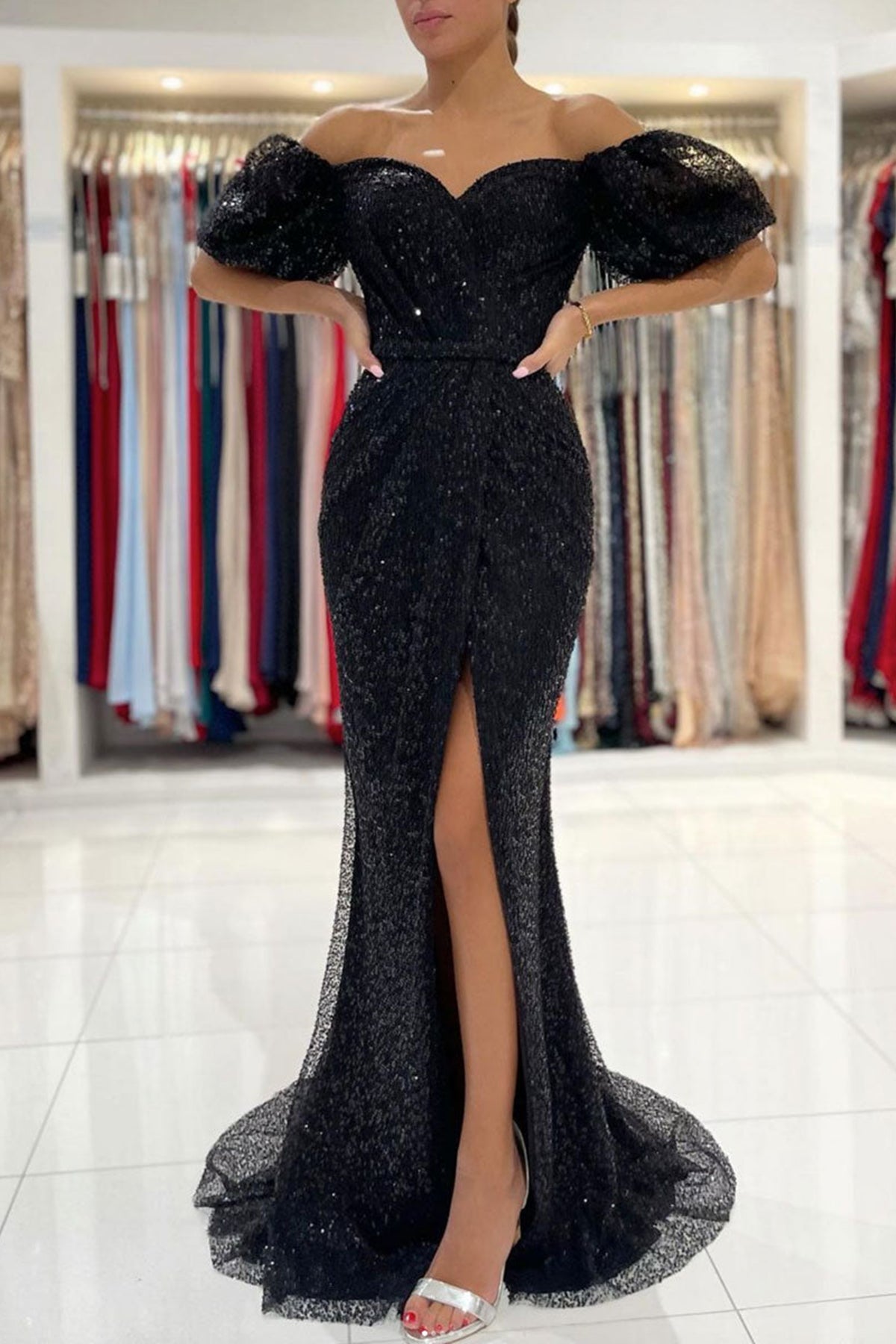 Unthony - Shiny Tulle Mermaid Off Shoulder Black Long Prom Dress with High Slit